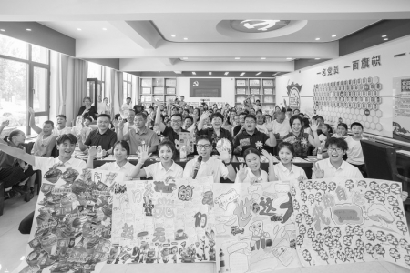 <br>          人才培育与城市发展双向奔赴<br><br>        