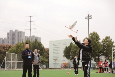 <br> ■橡筋动力飞机留空计时赛现场<br><br>