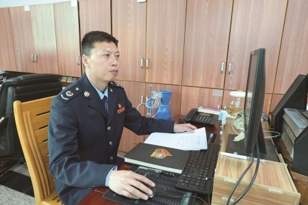 <br>          ■国家税务总局河北省税务局财务管理处援藏挂职干部赵青<br><br>        