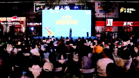 <br>          ■音乐会现场 ■供图/共青团张家口市委<br><br>        